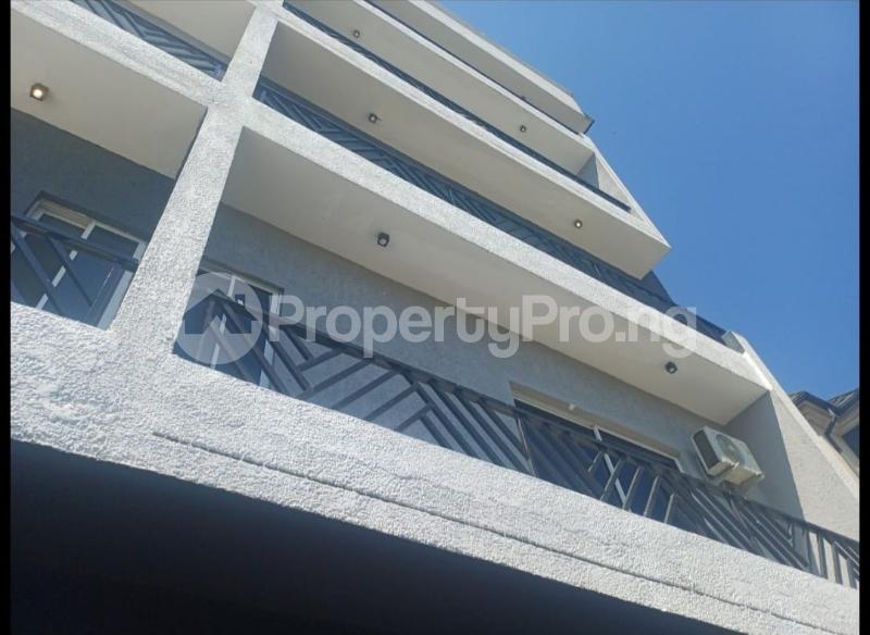 2 bedroom House for rent Ikate Lekki Lagos