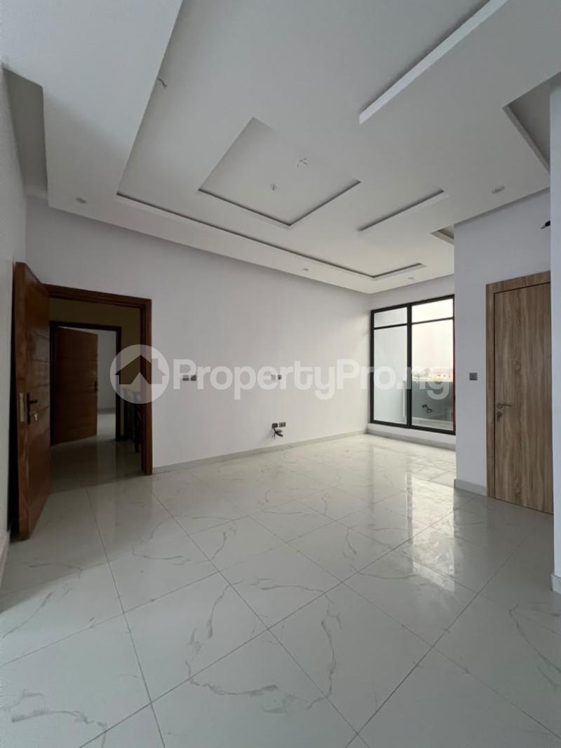 2 bedroom House for rent Abraham adesanya estate Ajah Lagos