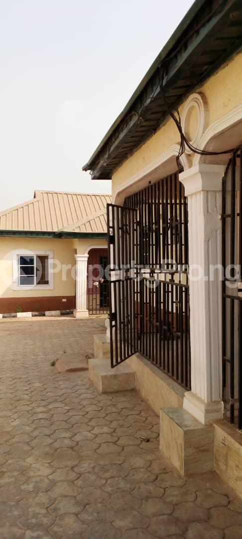 2 bedroom Flat / Apartment for rent Pillar Estate Off Ashipa Road, Tipper Garage Akala Express Ibadan Oyo