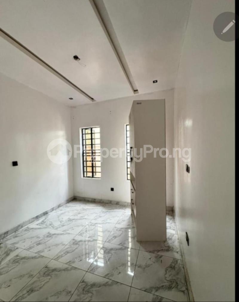 2 bedroom House for rent Ikate Lekki Lagos