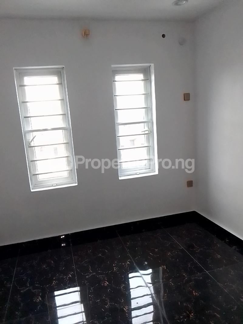 Flat / Apartment for rent Off Cole Street And Lawanson Road Lawanson Surulere Lagos