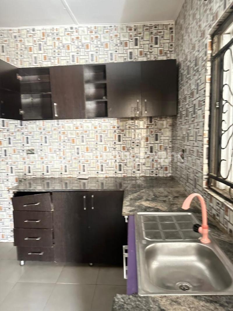 2 bedroom Flat / Apartment for rent Pave Water Alaaka Elebu Oluyole Extension Akala Express Ibadan Oyo