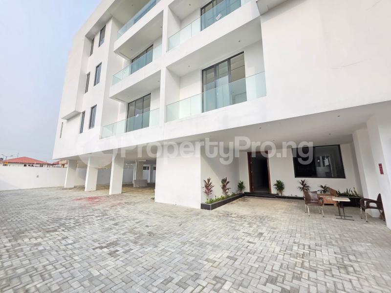 2 bedroom House for sale ONIRU Victoria Island Lagos