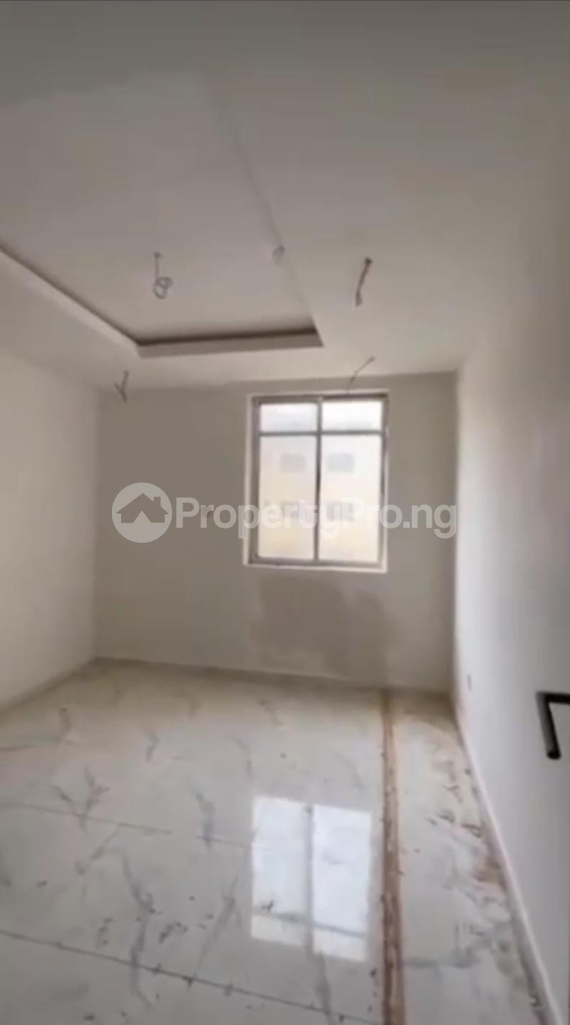 2 bedroom House for rent Inside Estate Jakande Lekki Lagos