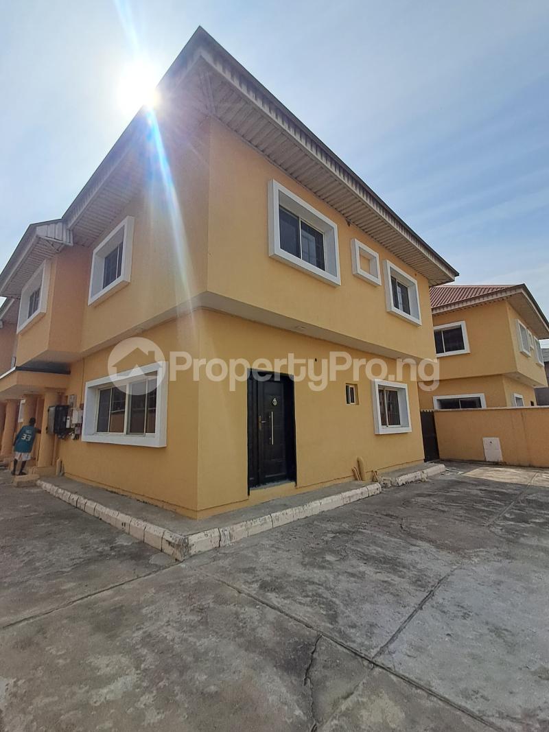 2 bedroom Flat / Apartment for rent Igbo-efon Lekki Lagos