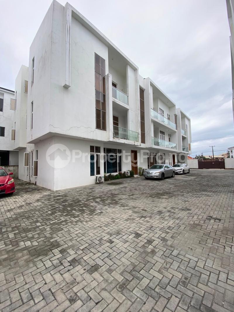 2 bedroom Flat / Apartment for rent Ologolo Lekki Lagos