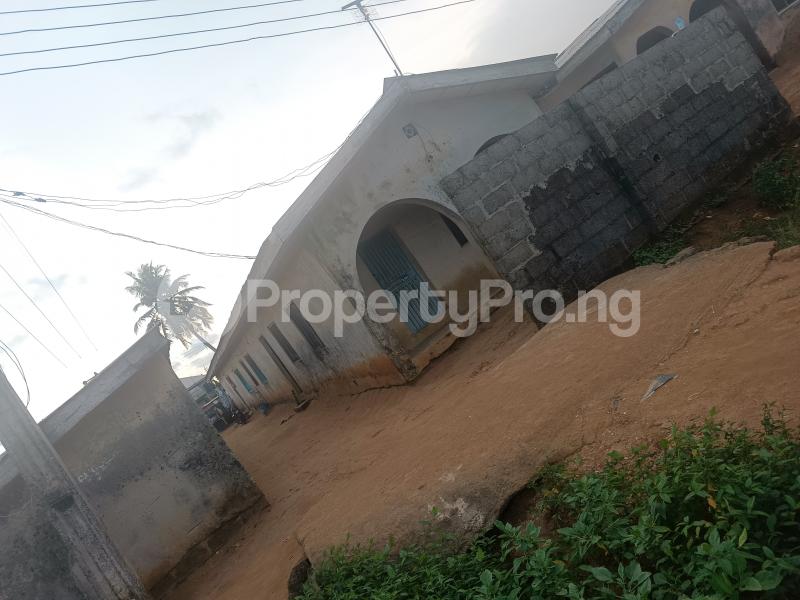 2 bedroom House for sale Agric Rd Igando Ikotun/Igando Lagos