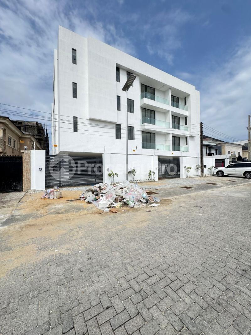 2 bedroom Flat / Apartment for sale ONIRU Victoria Island Lagos
