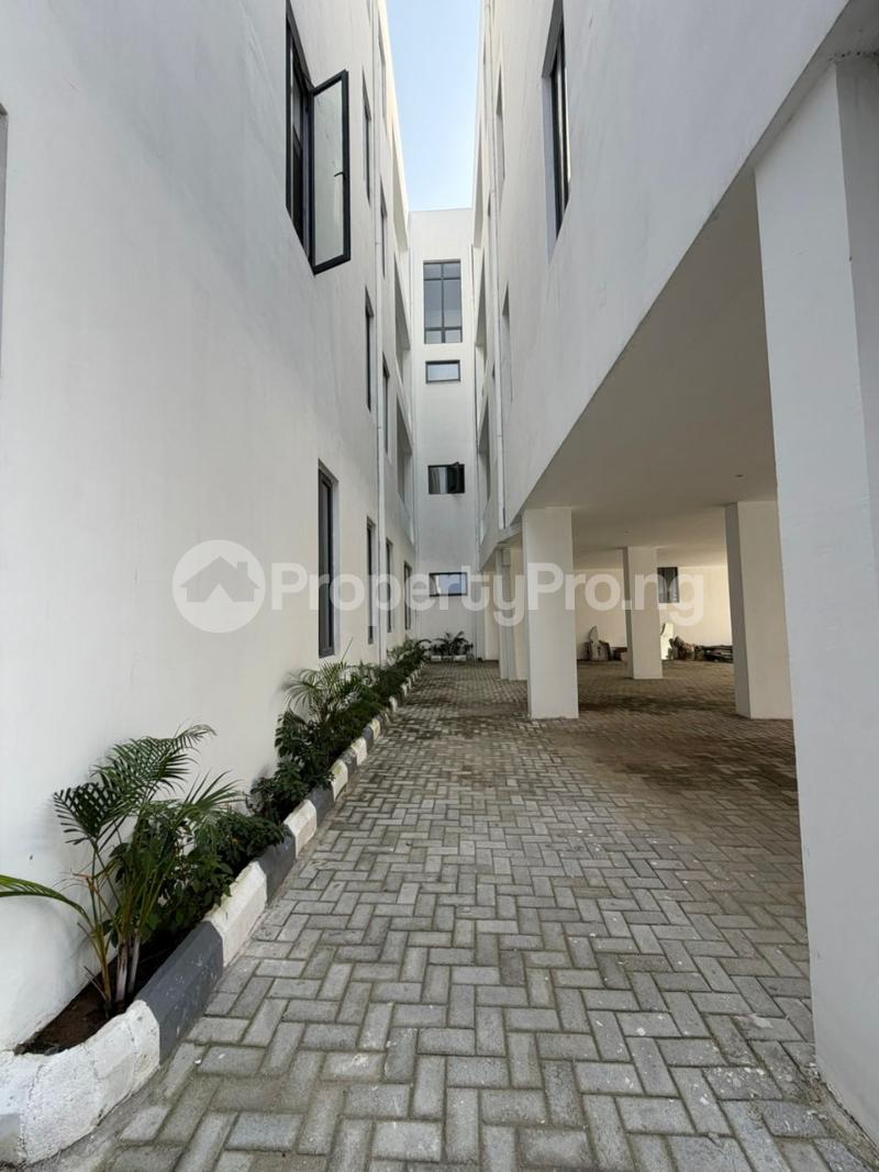 2 bedroom House for sale ONIRU Victoria Island Lagos