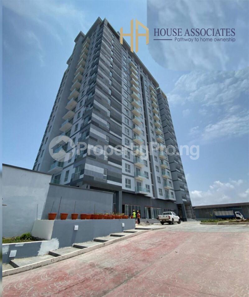 3 bedroom Flat / Apartment for sale Blue Water, Lekki Phase 1, Lagos. Lekki Phase 1 Lekki Lagos - 0