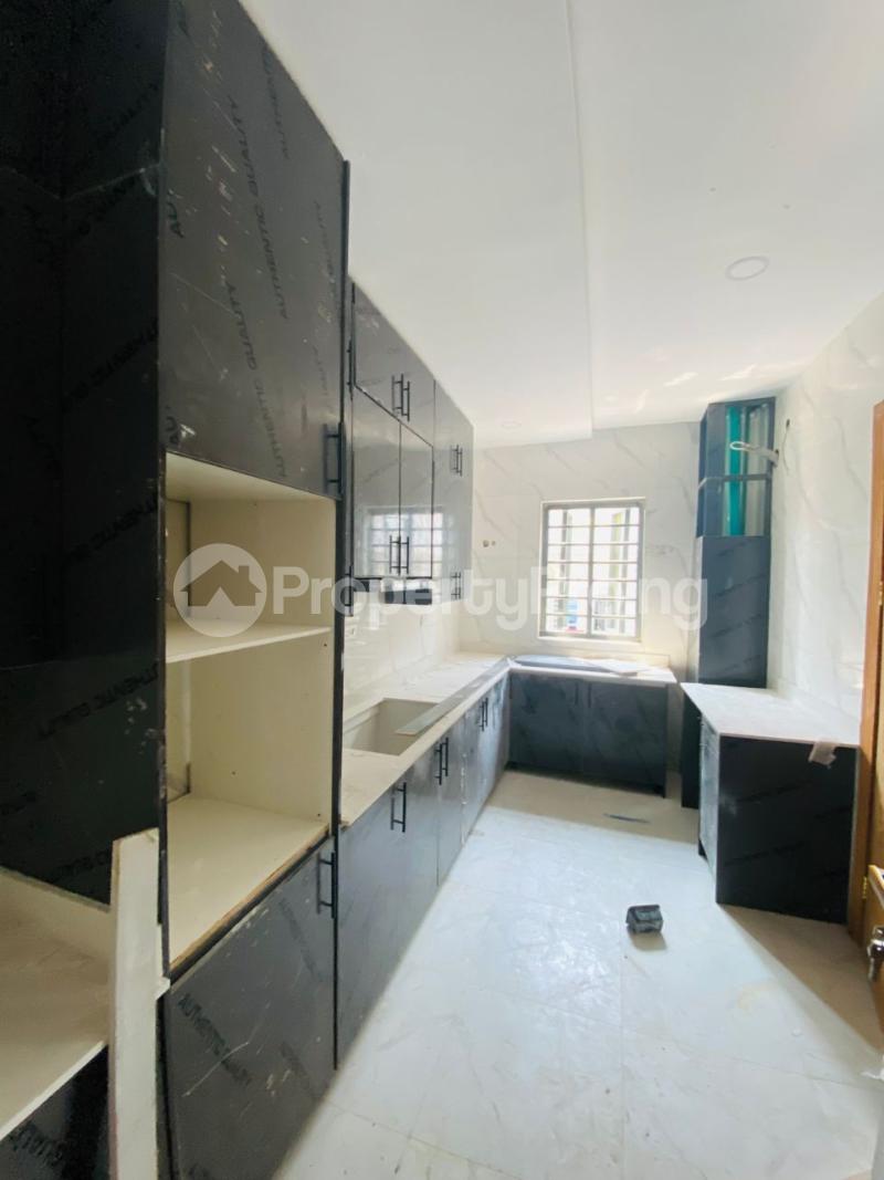 2 bedroom Flat / Apartment for rent  Ologolo Lekki Lagos