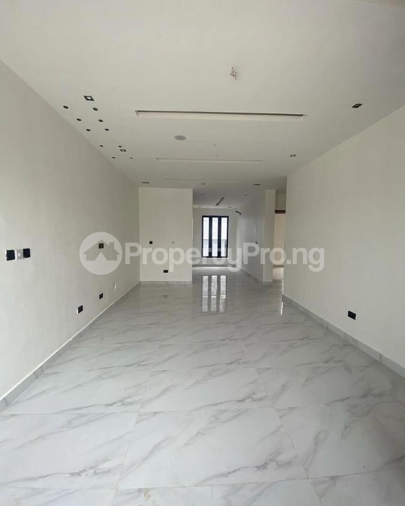 2 bedroom Flat / Apartment for rent  Ologolo Lekki Lagos