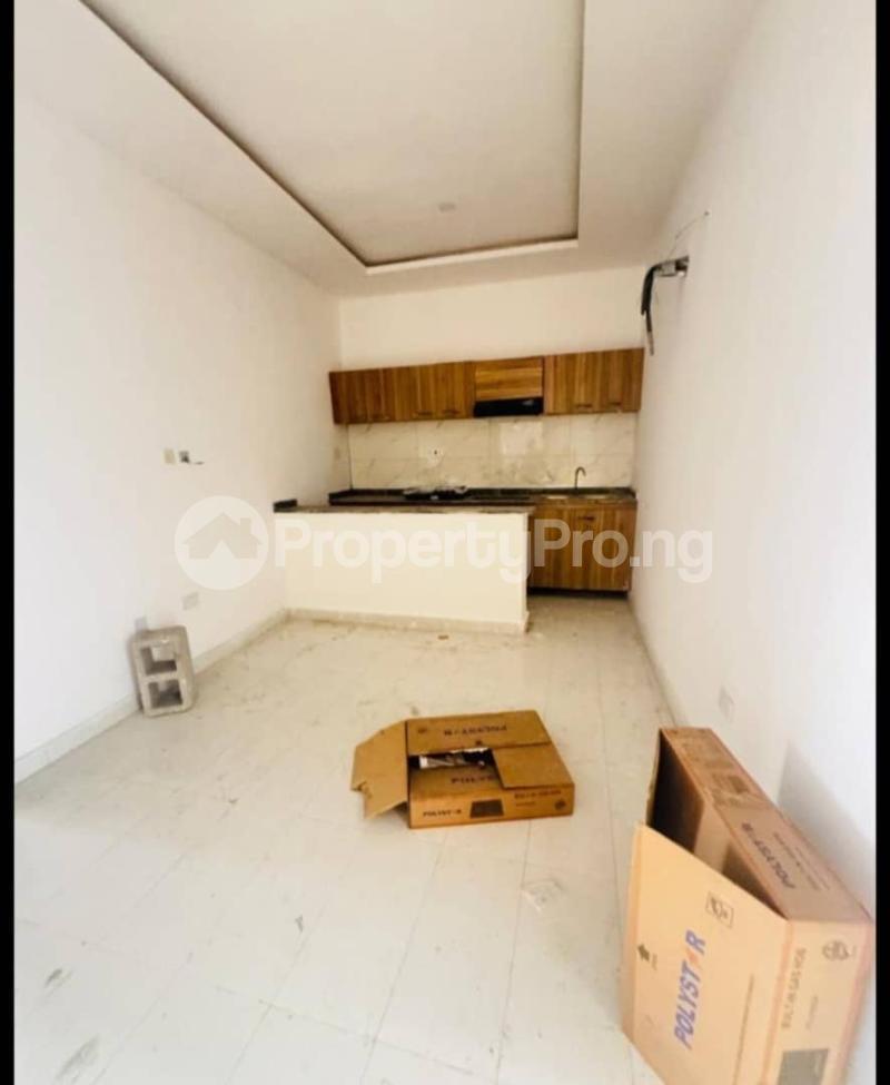 2 bedroom House for rent Ikate Lekki Lagos