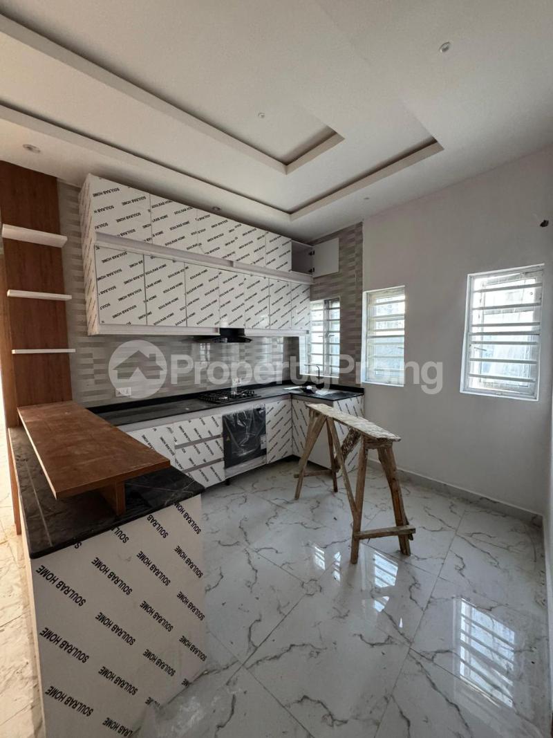 2 bedroom Flat / Apartment for rent  Ologolo Lekki Lagos