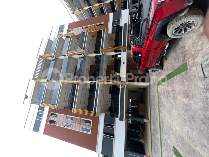 2 bedroom House for rent Lekki Phase One Freedom Way Lekki Lagos