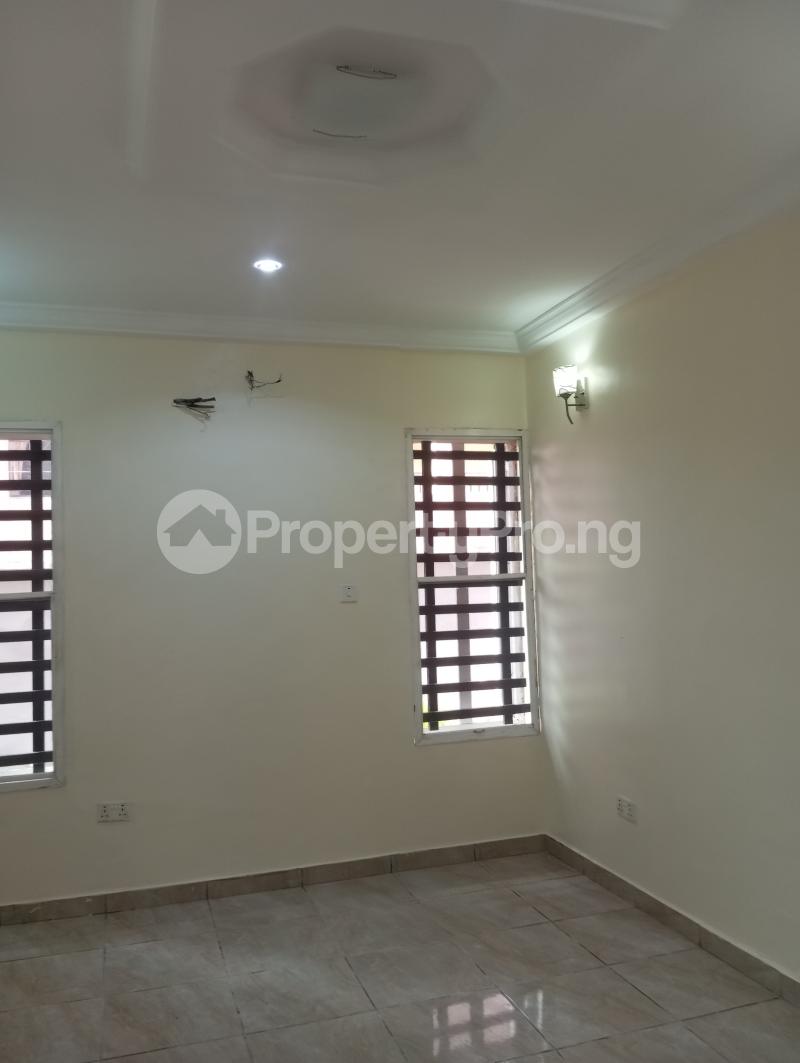 2 bedroom Flat / Apartment for rent Brown Aguda Surulere Lagos