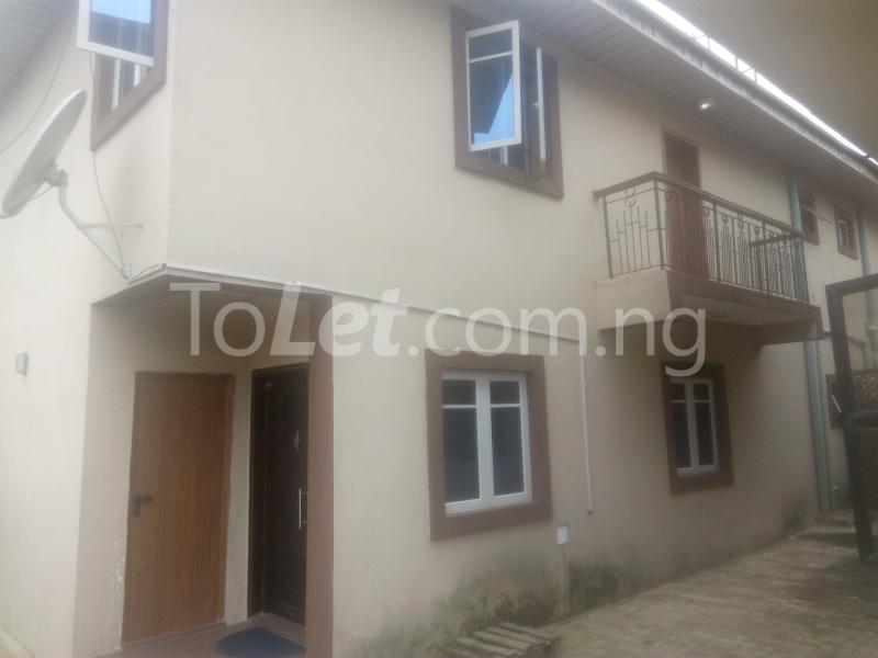 2 bedroom House for rent Olu Okewunmi Magodo Kosofe/Ikosi Lagos