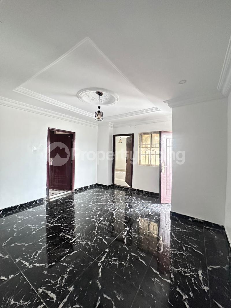 2 bedroom Flat / Apartment for rent Ologolo Lekki, Lagos Lekki Lagos
