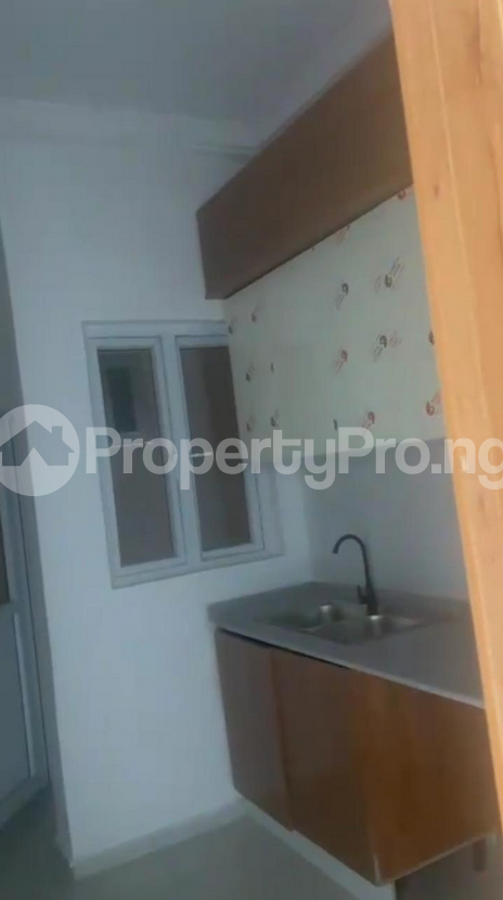 2 bedroom House for rent Genesis Estate Back Of Pinocch Beach Osapa london Lekki Lagos