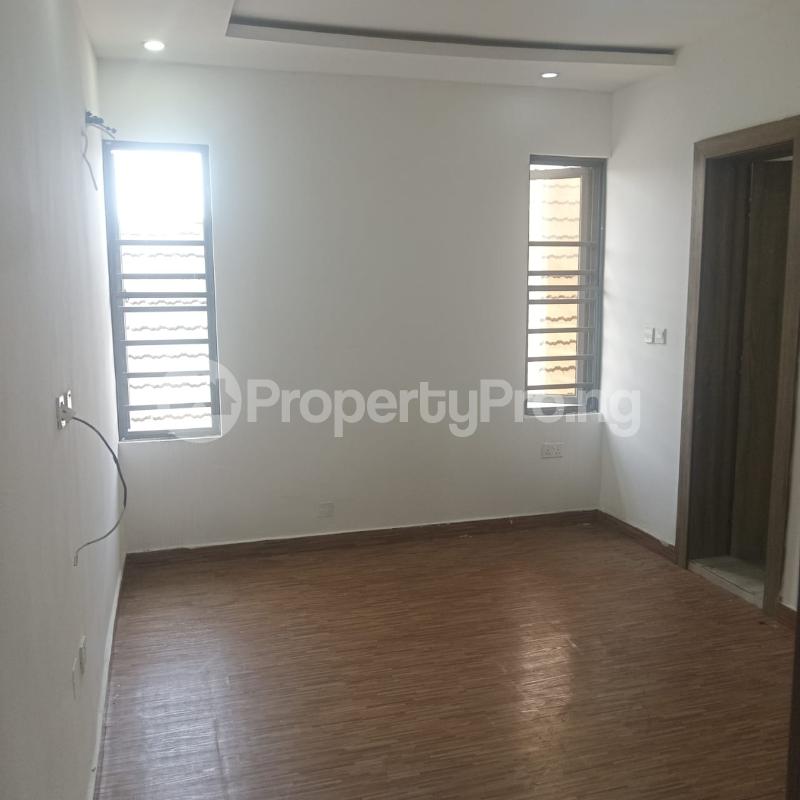 2 bedroom House for rent Ocean Breeze Estate Ologolo Lekki Lagos