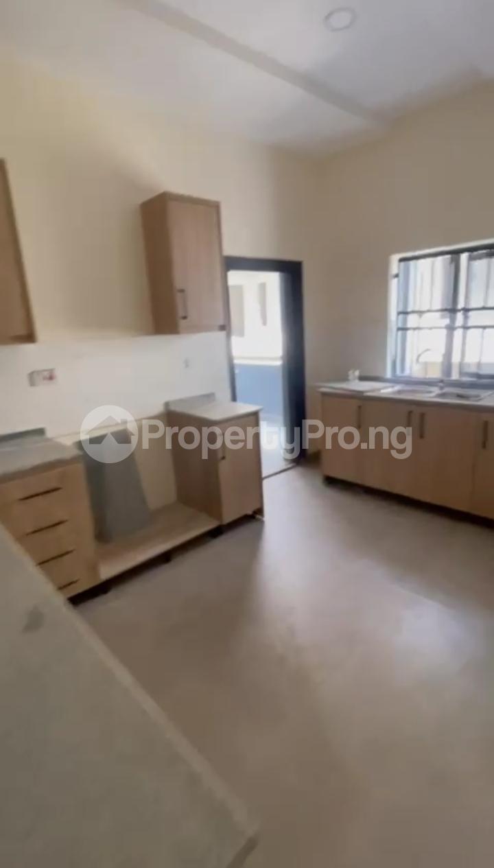 2 bedroom Flat / Apartment for sale  Katampe Main Abuja