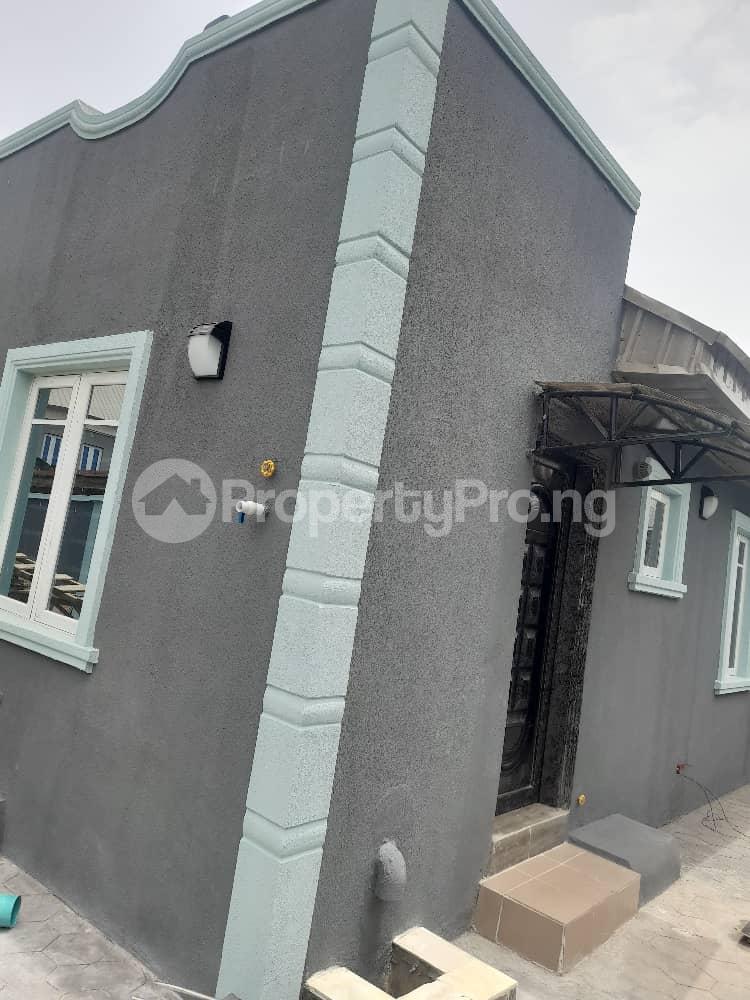 2 bedroom Flat / Apartment for rent Adeoje Estate Opposite First Richbam, Akala Express Ibadan Oyo