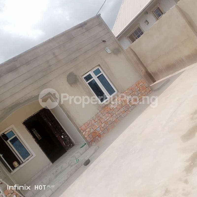 2 bedroom Flat / Apartment for rent Alaaka Elebu Oluyole Extension, Akala Express Ibadan Oyo