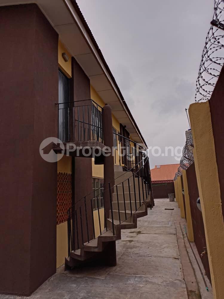 2 bedroom Flat / Apartment for rent Alakia Isebo Area, Ibadan Oyo - 3