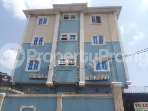 2 bedroom House for rent Iponri Surulere Lagos