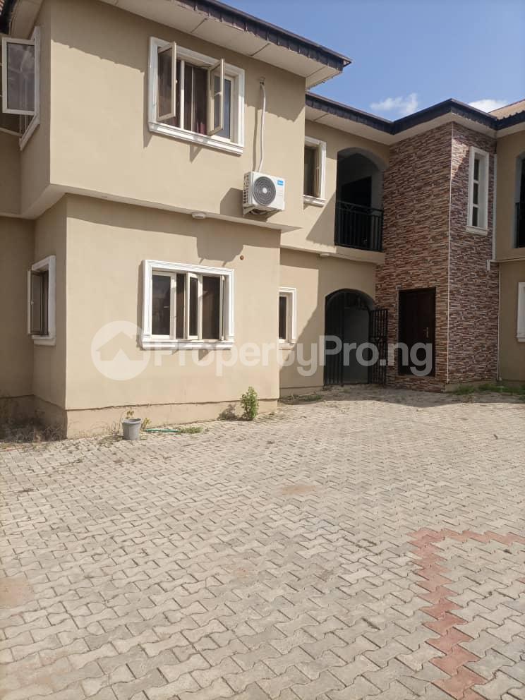 2 bedroom Flat / Apartment for rent Cele Rainbow Kasumu Road, Tipper Garage, Akala Express Ibadan Oyo