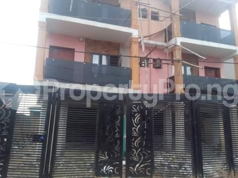 2 bedroom House for rent Iponri Surulere Lagos