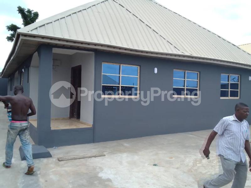 2 bedroom Flat / Apartment for rent Dalute Off Akala Express Akala Express Ibadan Oyo