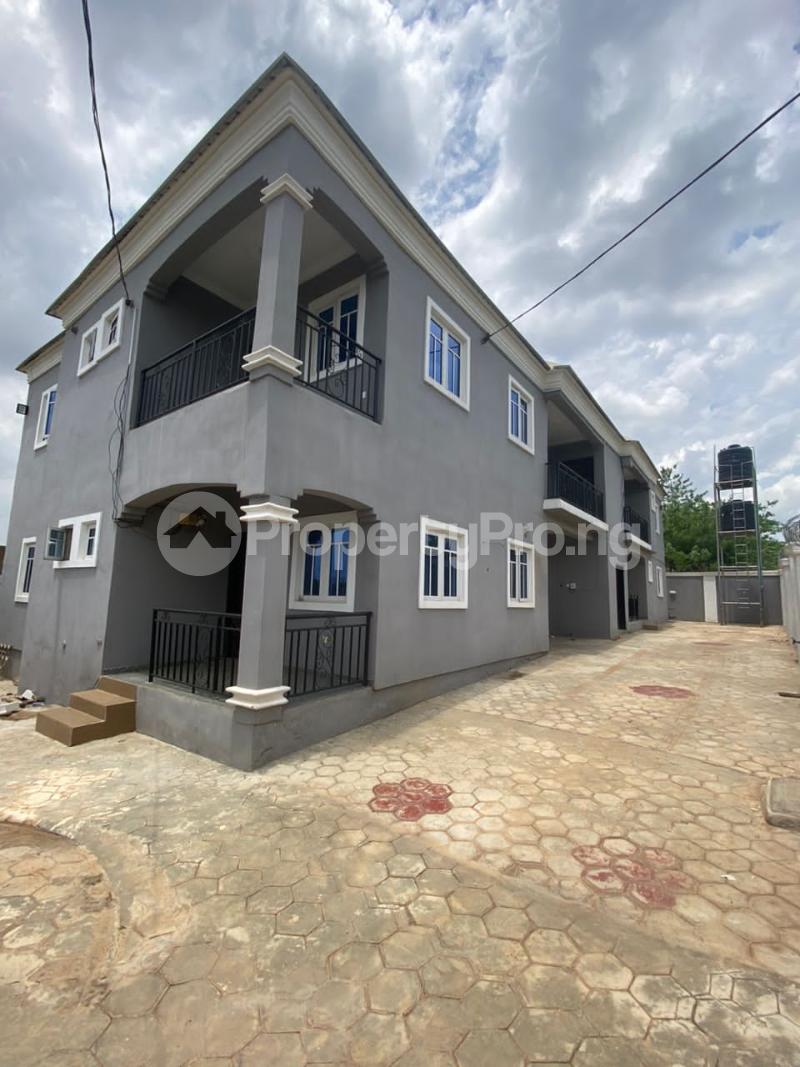2 bedroom Flat / Apartment for rent Oluwo Estate Asunle Kasumu Road Akala Express Ibadan Oyo