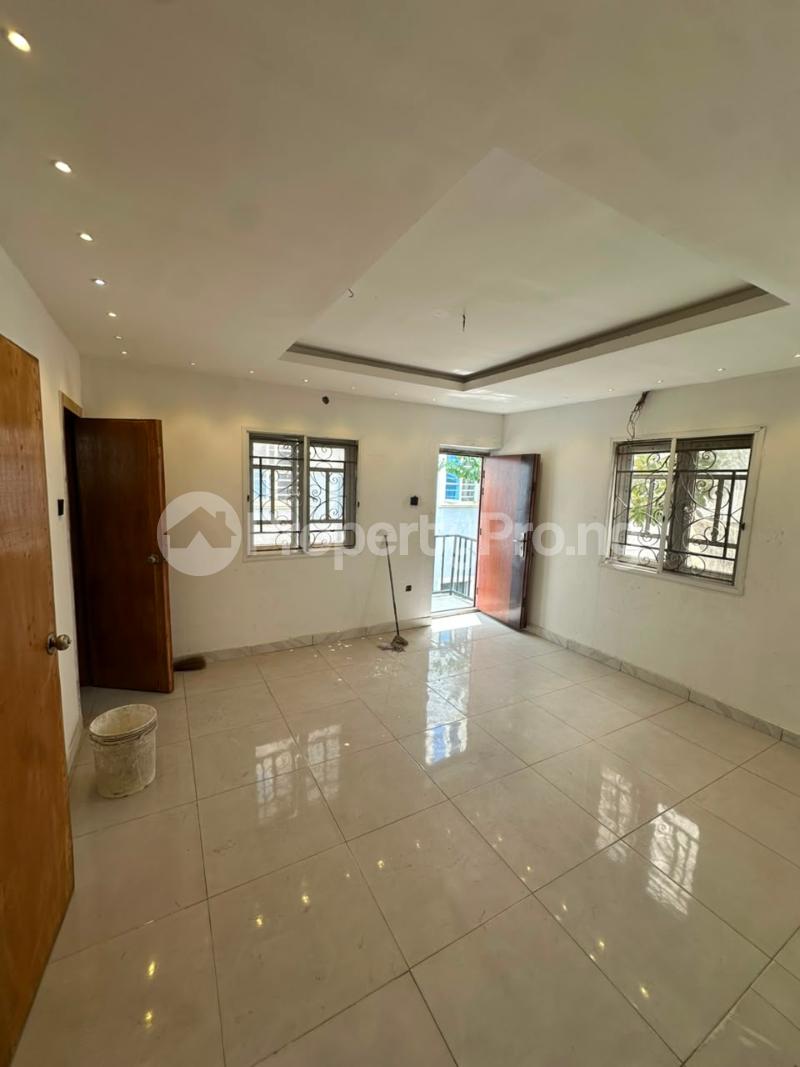 2 bedroom Flat / Apartment for rent Ologolo Ologolo Lekki Lagos