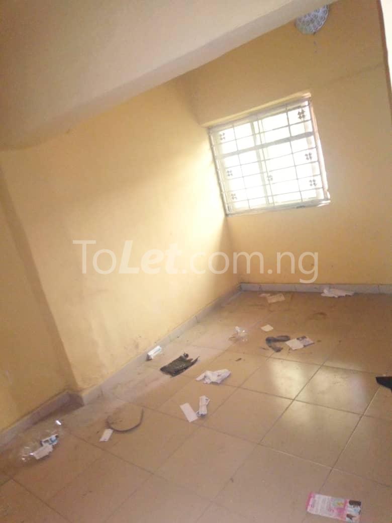 2 bedroom Flat / Apartment for rent Agboyi Road Ogudu Ogudu Lagos