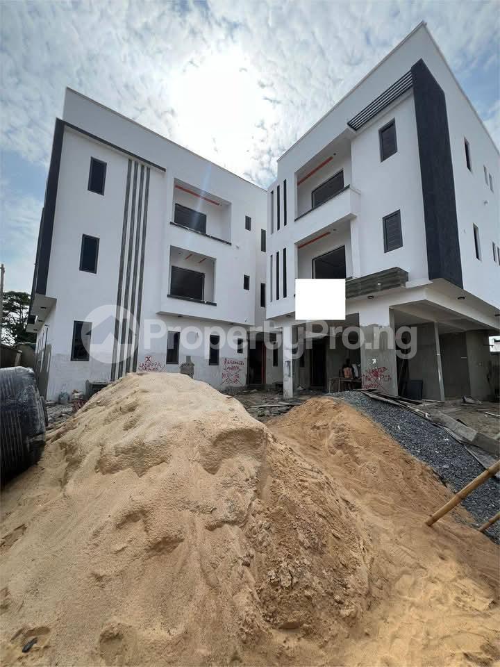 2 bedroom House for sale Ikate Lekki Lagos