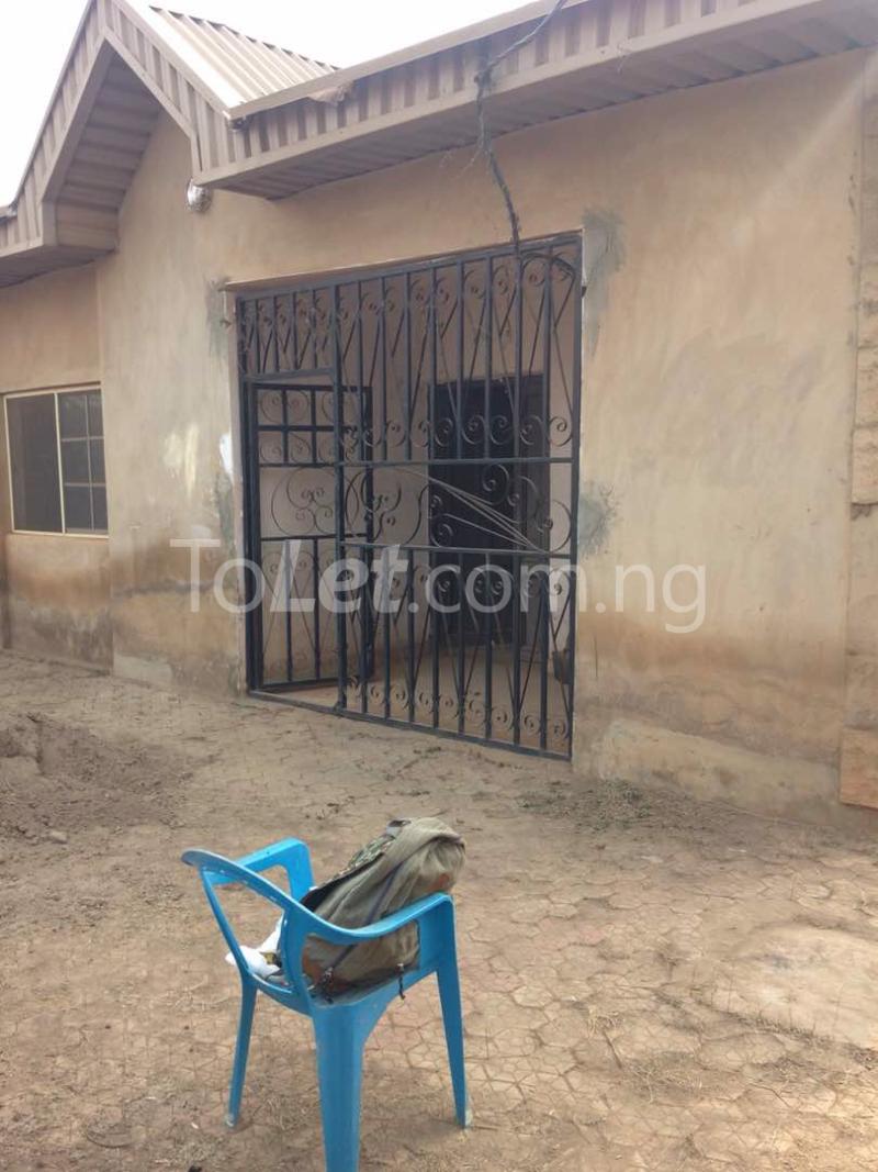 2 bedroom Flat / Apartment for rent Wakajaye Iwo Rd Ibadan Oyo