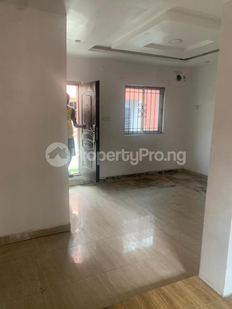 2 bedroom House for rent Lekki Phase 1 Lekki Lagos