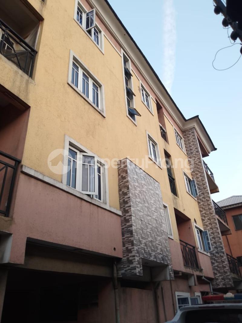2 bedroom Flat / Apartment for rent Mabo Street, Off Off Ojuelegba / Lawanson Road Surulere Lagos