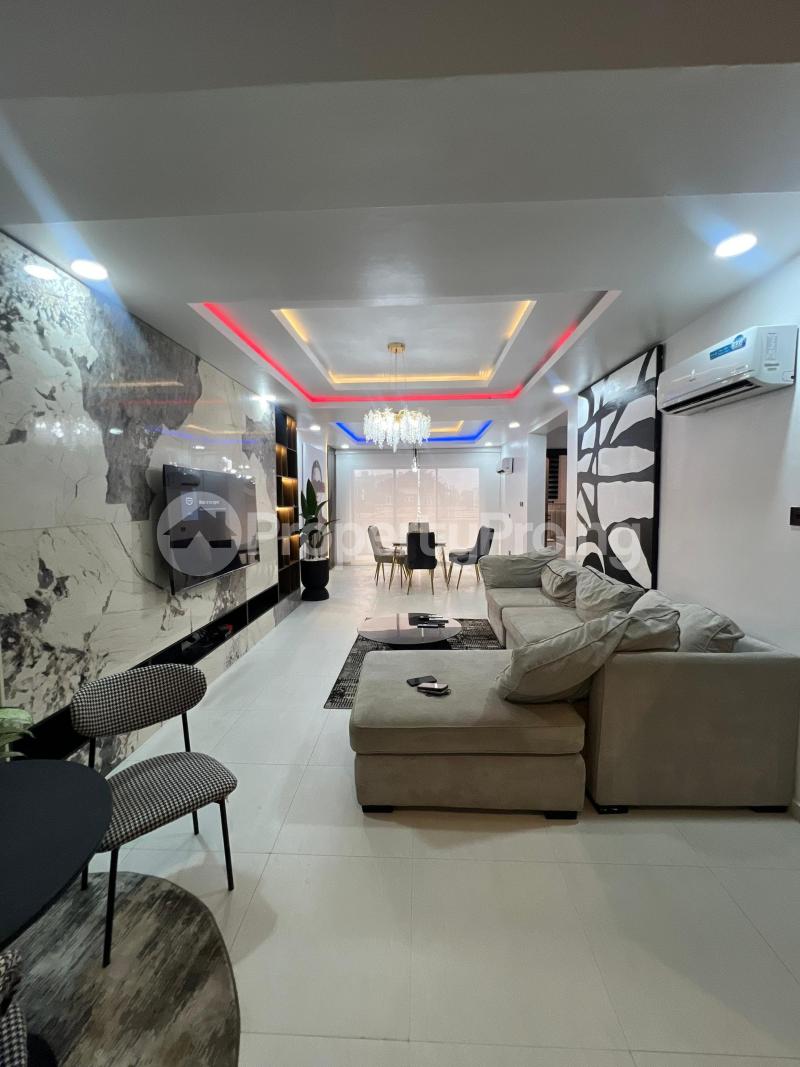 2 bedroom House for shortlet Anthony Village Maryland Lagos