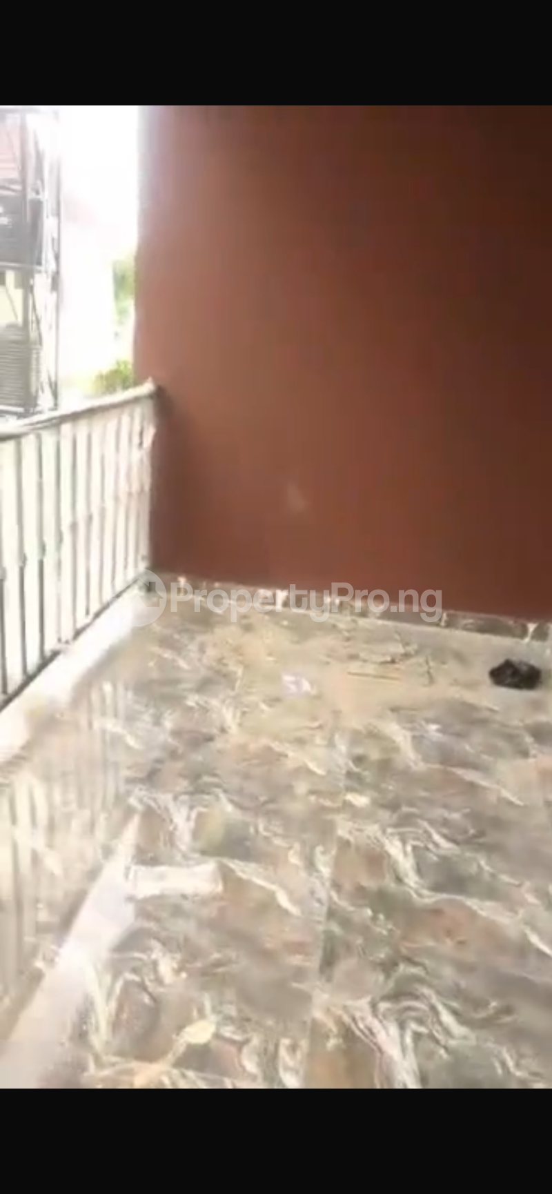 2 bedroom Flat / Apartment for rent Obanikoro Estate Obanikoro Shomolu Lagos