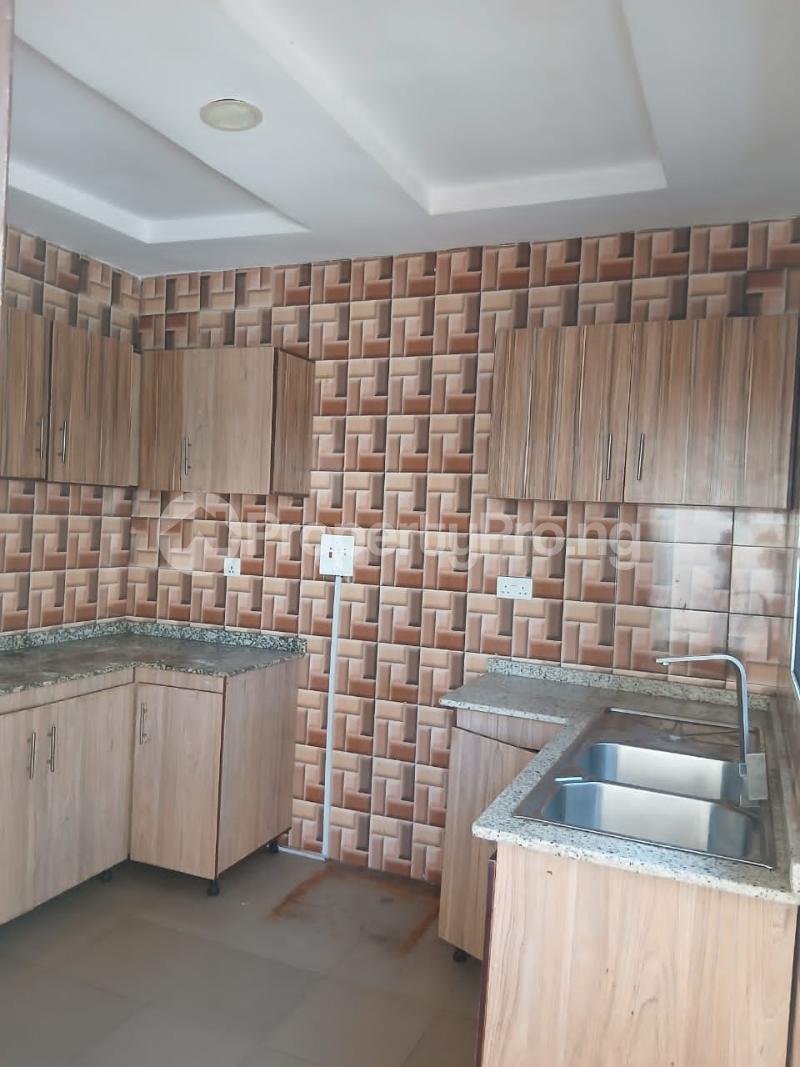 2 bedroom House for rent Elebu Akala Express Ibadan Oyo