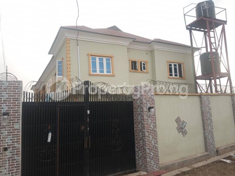 2 bedroom Flat / Apartment for rent Pillar Estate Off Ashipa Road, Tipper Garage Akala Express Ibadan Oyo - 0