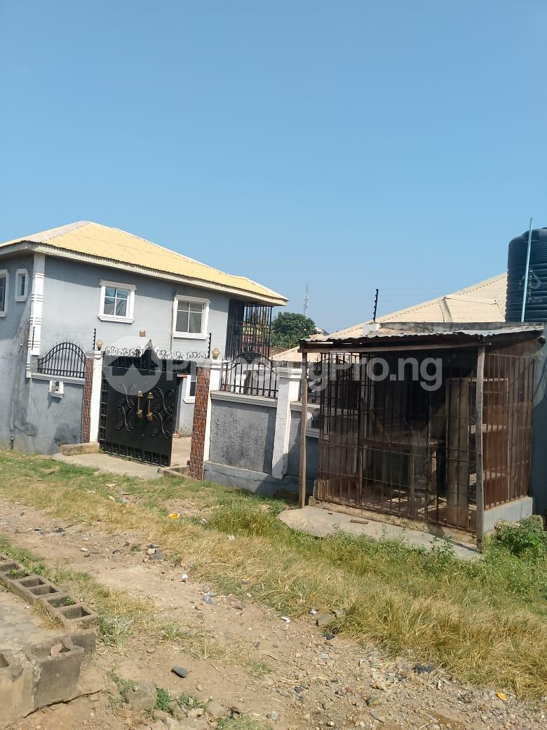 7 bedroom House for sale Aba Pan Kuola, Akala Express Ibadan Oyo