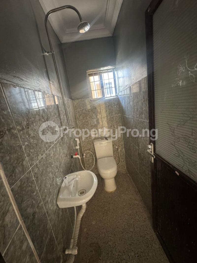 2 bedroom Flat / Apartment for rent Oluyole Estate Oluyole Estate Ibadan Oyo