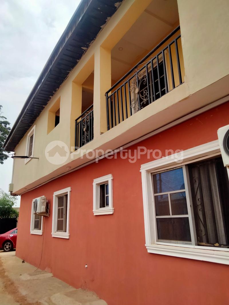 2 bedroom Flat / Apartment for rent Makogi, Magboro Obafemi Owode Ogun
