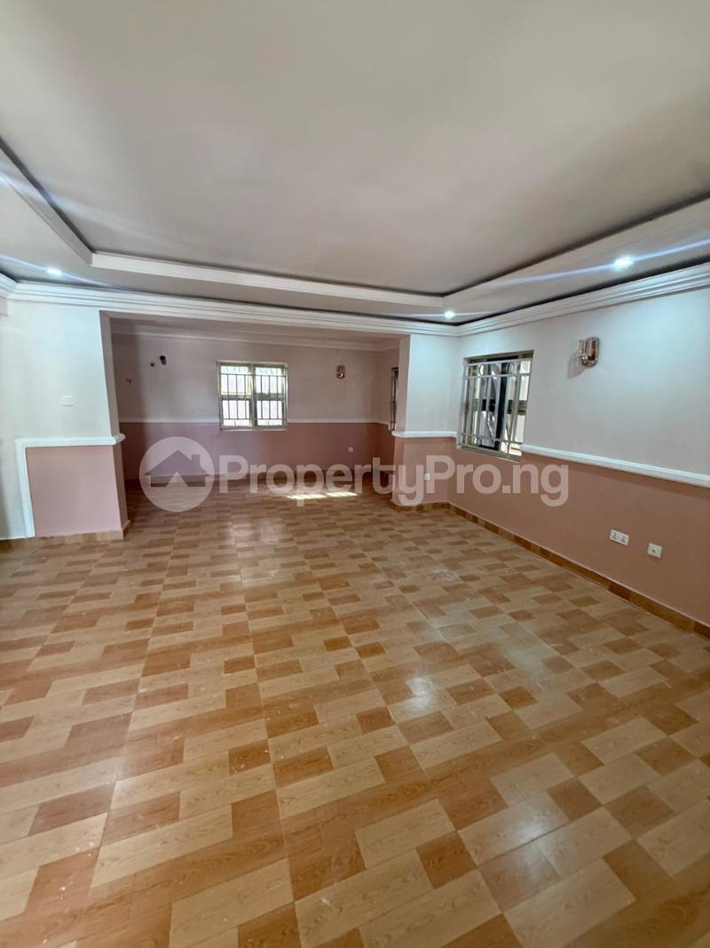2 bedroom Flat / Apartment for rent Wuse 2 Abuja
