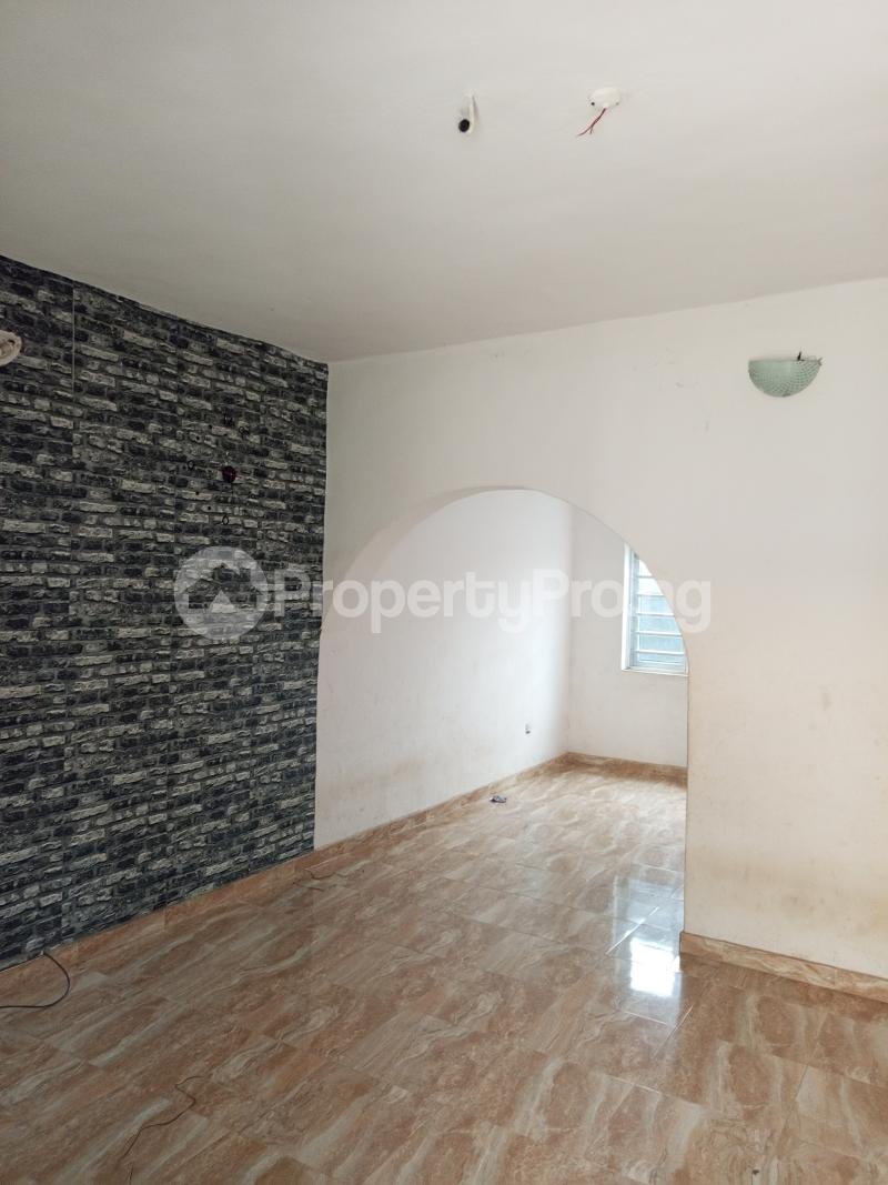 2 bedroom Flat / Apartment for rent Governor's Road Governors road Ikotun/Igando Lagos