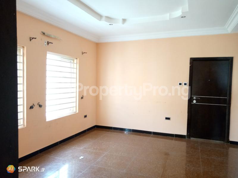 2 bedroom House for rent Osapa Ologolo Lekki Lagos