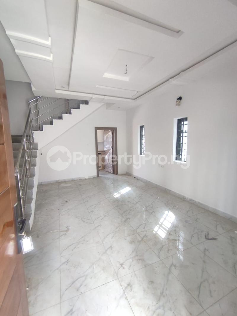 2 bedroom House for rent Ologolo Ologolo Lekki Lagos